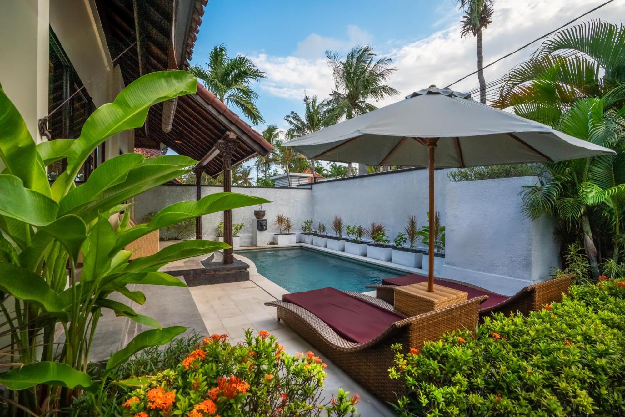 The Club Villas Seminyak Exterior foto