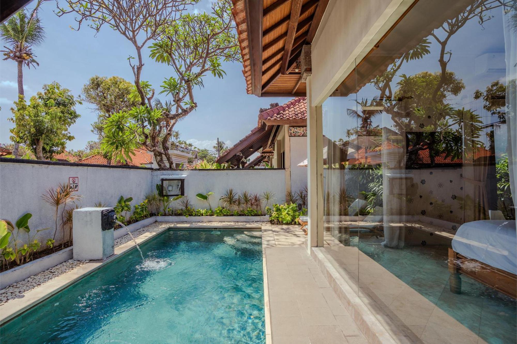 The Club Villas Seminyak Exterior foto